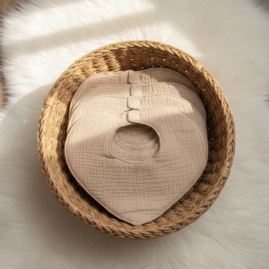 Oatmilk Muslin Bib